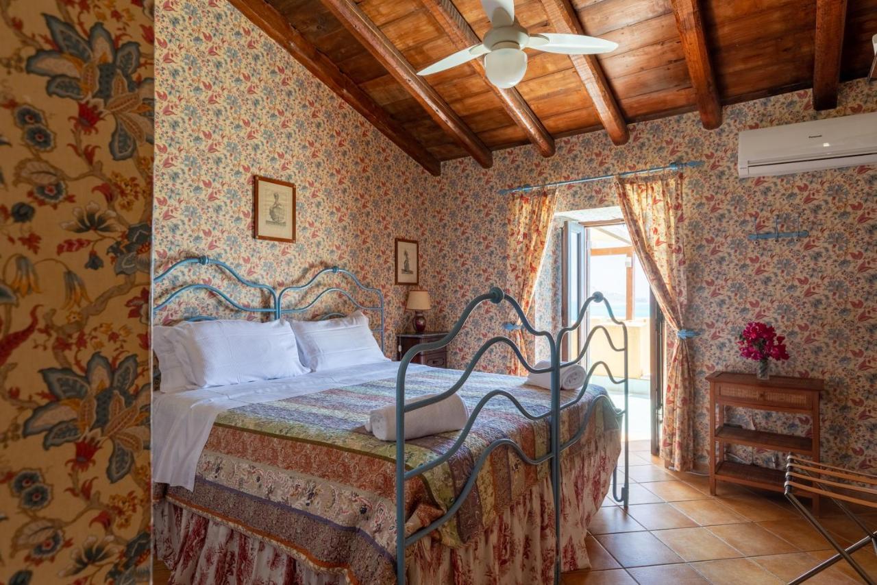 Castello Di Falconara Hotel Licata Exterior foto